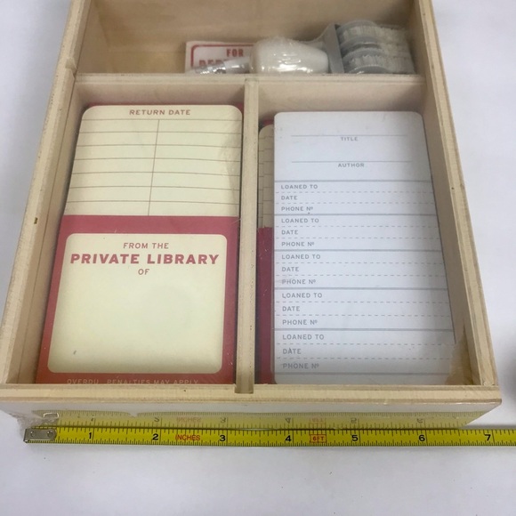 New Knock Knock Personal Library Kit gift for book lovers or kids - Picture 4 of 8